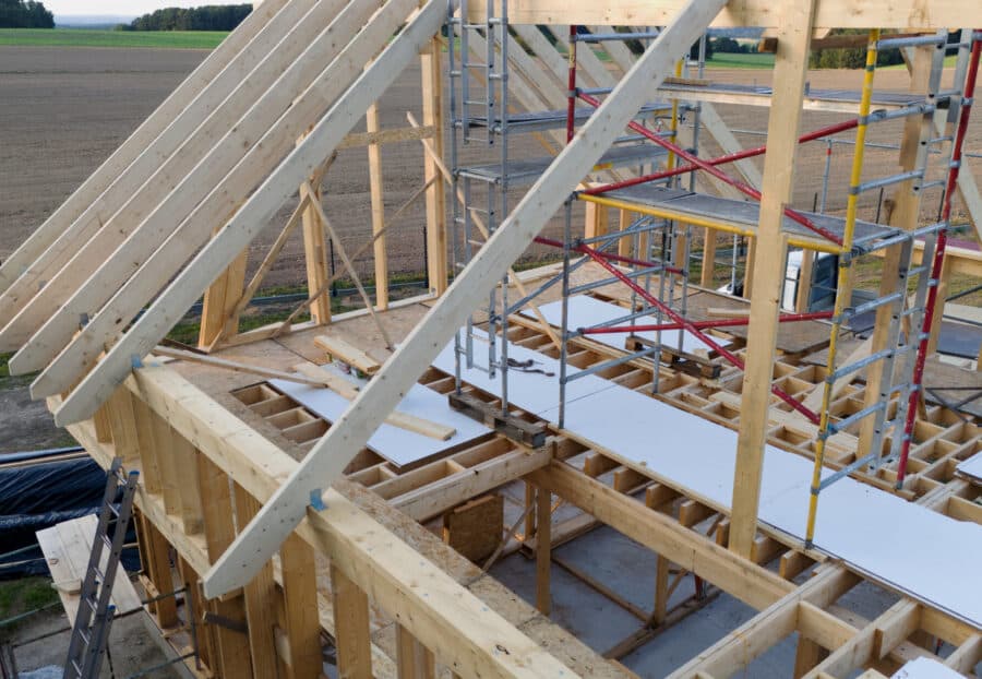 Building a House Amid High Inflation — Traditional or Timber-Frame?