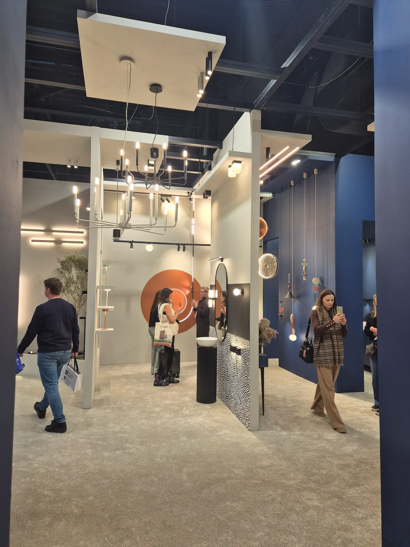 Design & Build – expo hall overview